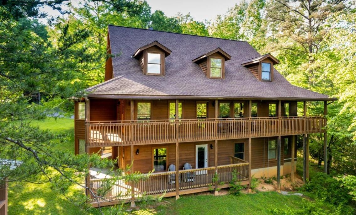 Rocky Top Lodge Gatlinburg Bagian luar foto