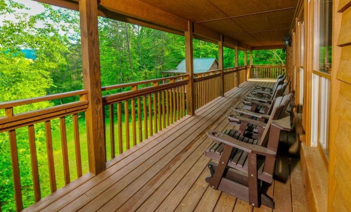 Rocky Top Lodge Gatlinburg Bagian luar foto