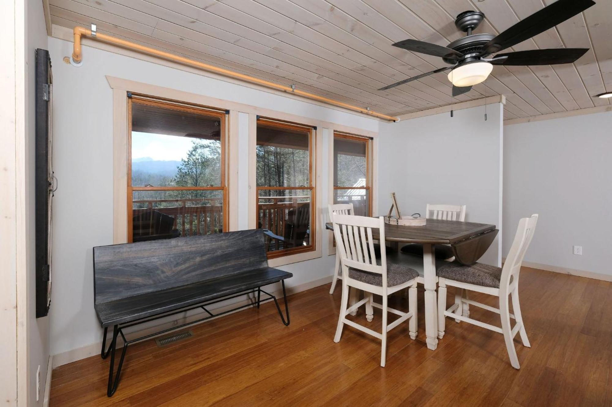 Rocky Top Lodge Gatlinburg Bagian luar foto