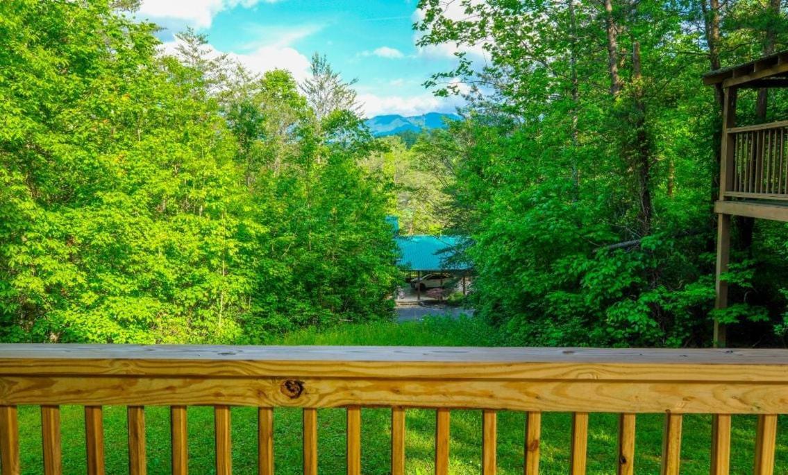 Rocky Top Lodge Gatlinburg Bagian luar foto